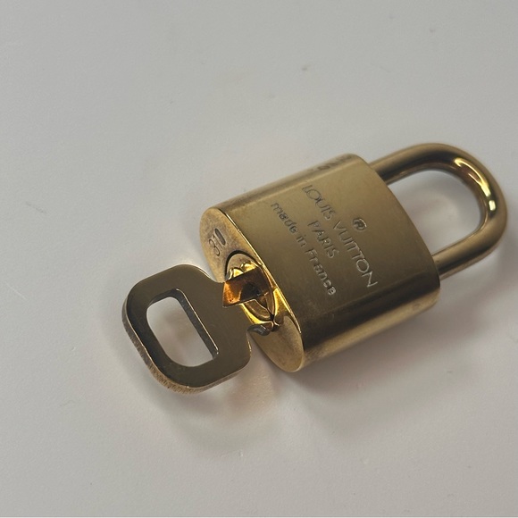 Louis Vuitton Gold Lock and Key #310 - Picture 8 of 8